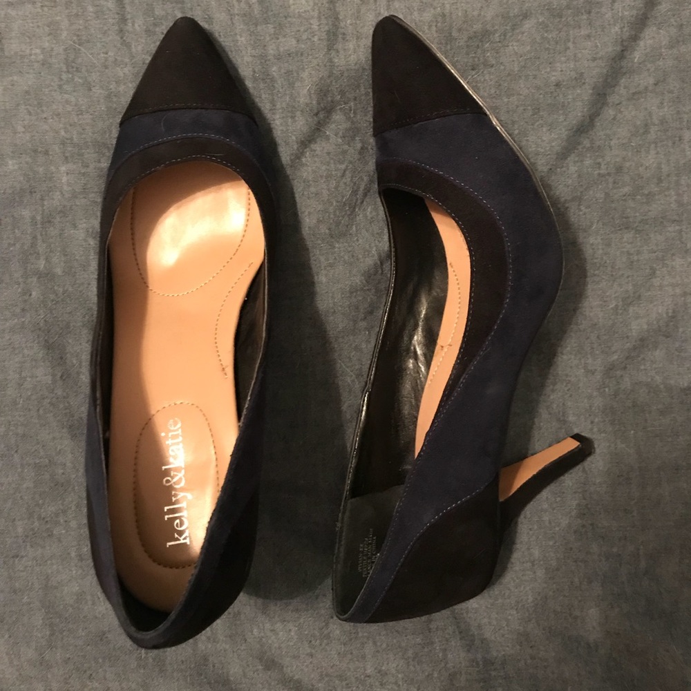 Kelly&Katie Navy and Black Suede Heels